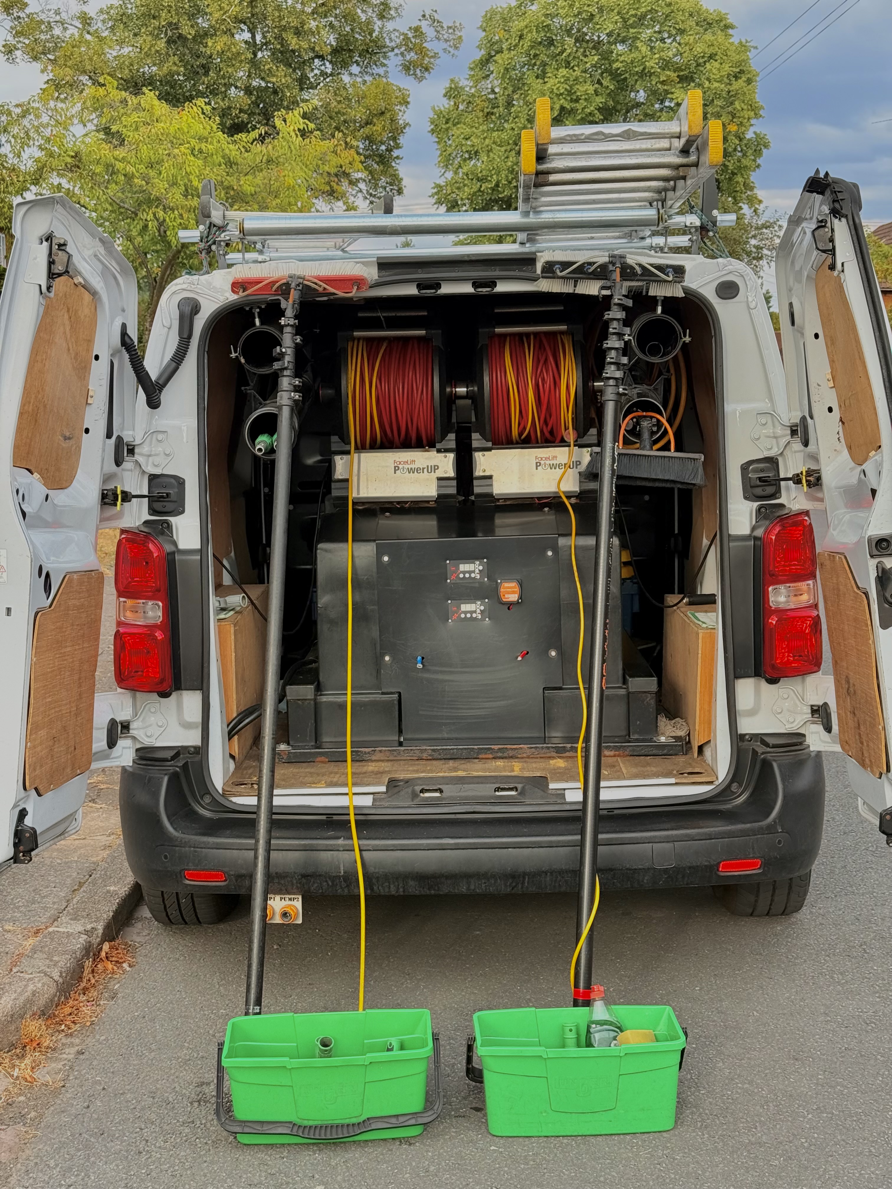 Complete van-mounted purified-water reach-and-wash system